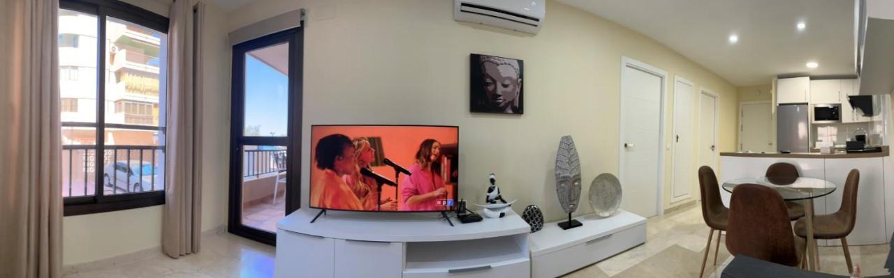 Moderno Apartamento En Primera Linea Paseo Maritimo Fuengirola Extérieur photo